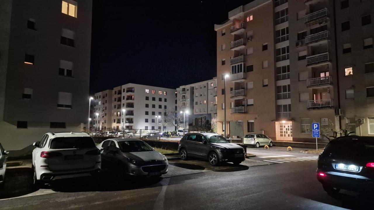 Wellness Apartment Black-White Široki Brijeg Exterior foto